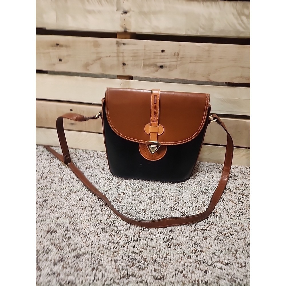 Vintage Moda Italiana Two-Tone Purse Leather Bucket Bag Tan/Black